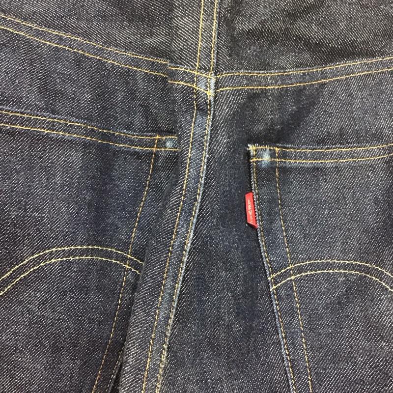 リーバイストラウスアンドコー Levi Strauss & co. パンツ デニム、ジーンズ デニムパンツ ワイドパンツ カジュアルパンツ 38 無地 インディゴ / インディゴ / メンズ USED 古着 中古 10131999