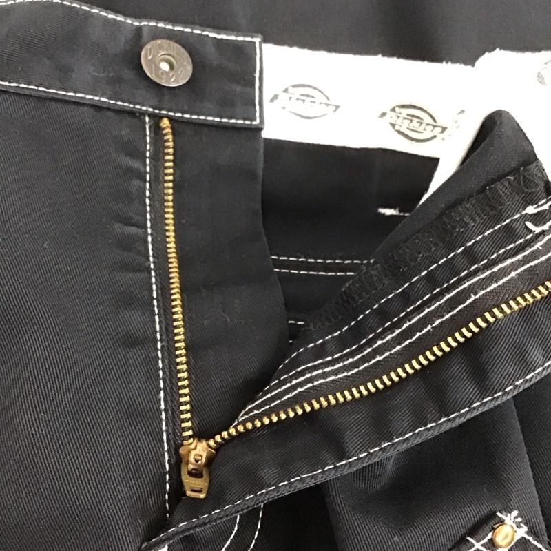 ディッキーズ Dickies パンツ ワークパンツ、ペインターパンツ dk008069blk1 ワークパンツ ワイドパンツ カジュアルパンツ 32インチ 無地 紺 / ネイビー / メンズ USED 古着 中古 10134806