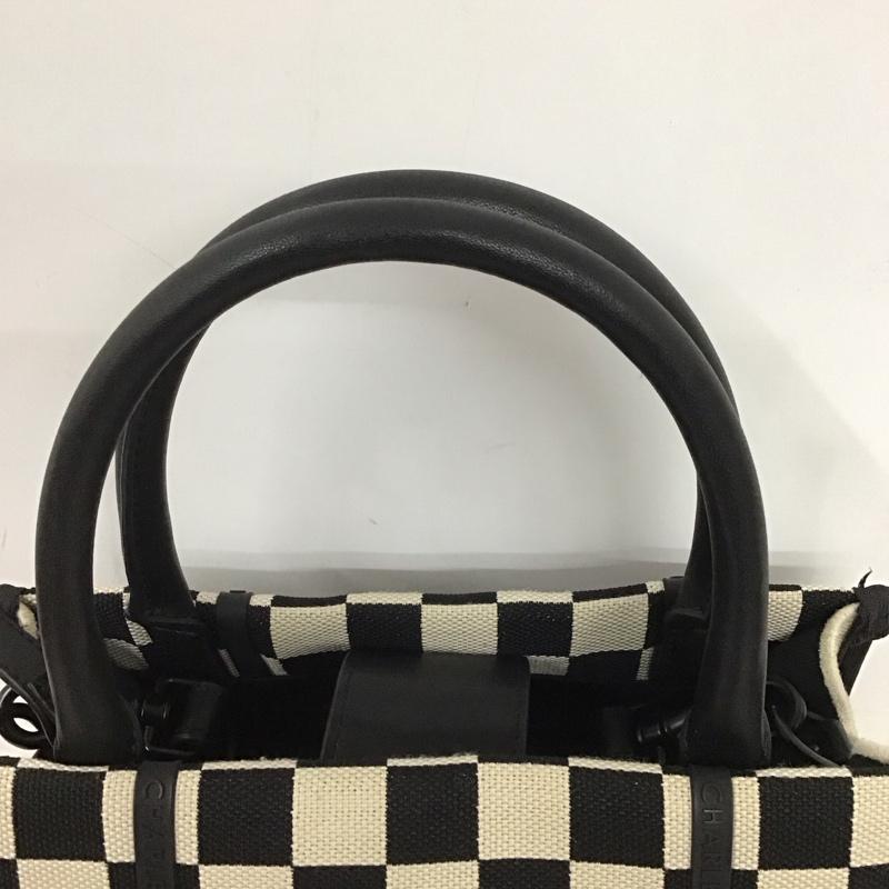 チャールズアンドキース charles&keith ハンドバッグ ハンドバッグ Avenue アベニュー スクエア 2WAY ショルダー チェック 黒 / ブラック / X アイボリー / アイボリー / レディース USED 古着 中古 10125693