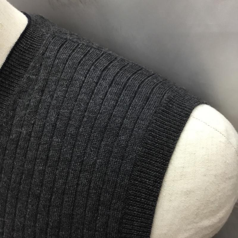 ブルックスブラザーズ BROOKS BROTHERS ベスト ベスト ニットベスト ノースリーブニット Vネック M 無地 灰 / グレー / メンズ USED 古着 中古 10113544