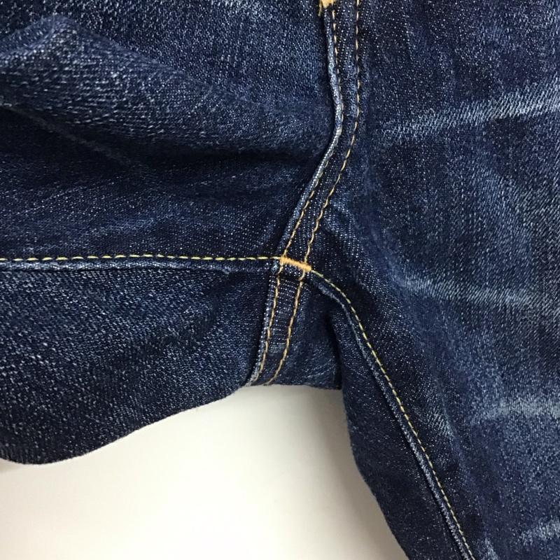 アベイシングエイプ A BATHING APE パンツ デニム、ジーンズ デニムパンツ XL プリント インディゴ / インディゴ / メンズ USED 古着 中古 10139718
