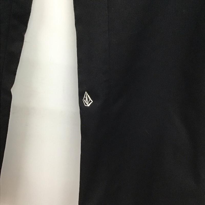ボルコム VOLCOM パンツ チノパン チノパン ワイドパンツ カジュアルパンツ 33インチ 無地 黒 / ブラック / メンズ USED 古着 中古 10133199