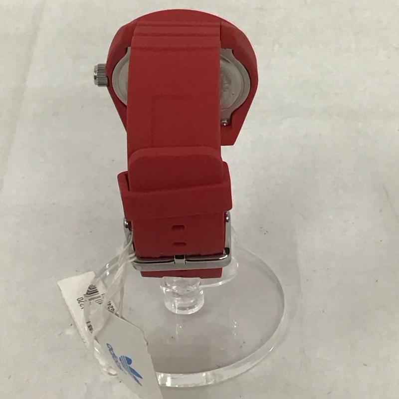 アディダス adidas 腕時計 アナログ(クォーツ式) ADH6168 SANTIAGO ロゴ、文字 赤 / レッド / メンズ USED 古着 中古 10135221