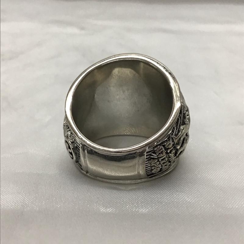 アベイシングエイプ A BATHING APE アクセサリー 指輪 BAPE COLLEGE RING APE HEAD 22号 銀 / シルバー / メンズ USED 古着 中古 10116985