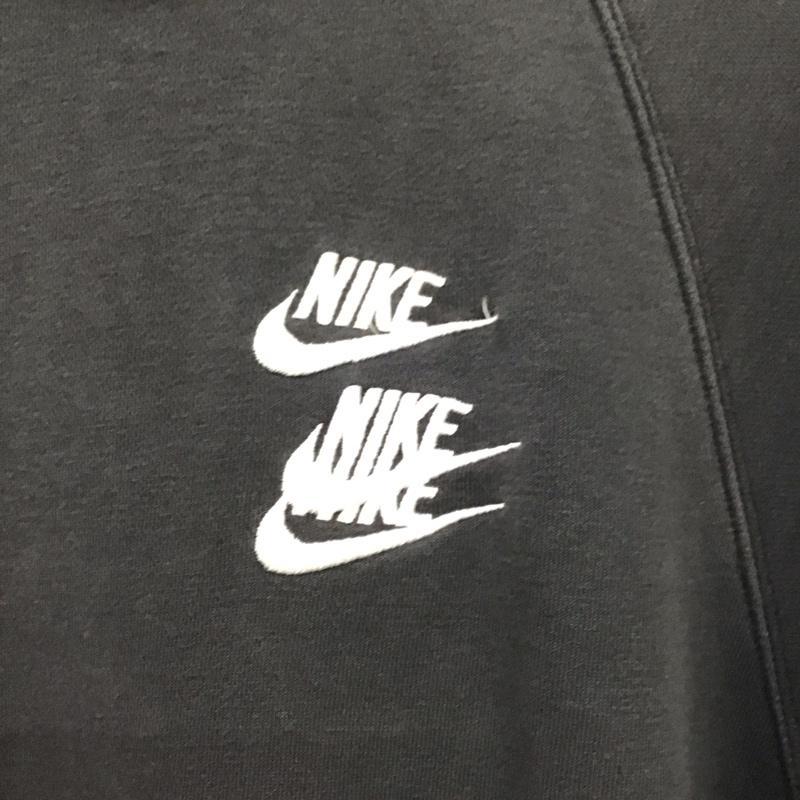 ナイキ NIKE トレーナー 長袖 長袖トレーナー スウェット クルーネック プルオーバー スポーツウェア M ロゴ、文字 黒 / ブラック / メンズ USED 古着 中古 10136235