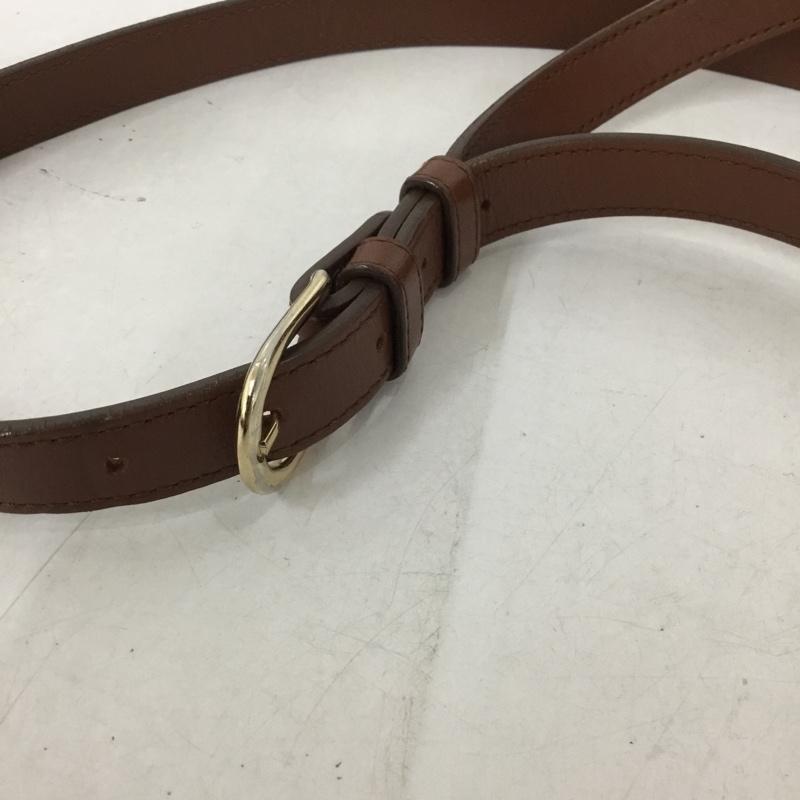 アーペーセー A.P.C. ショルダーバッグ ショルダーバッグ ハーフムーン ロゴ、文字 茶 / ブラウン / レディース USED 古着 中古 10136346