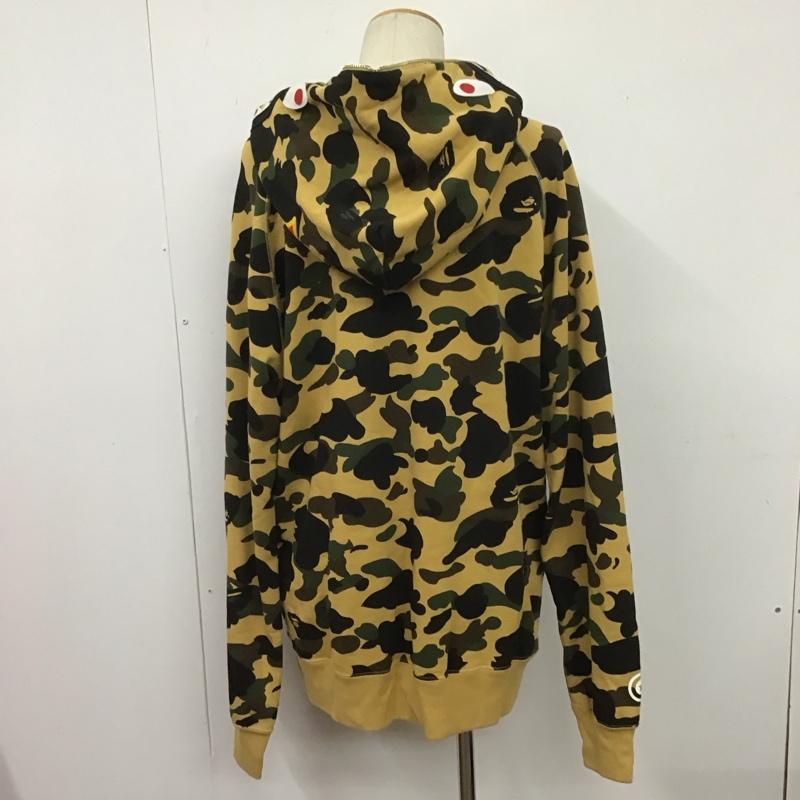 アベイシングエイプ A BATHING APE パーカー 長袖 長袖パーカー フード付きパーカー プリントスウェット トレーナー ジップカラー プルオーバー カモフラージュ柄・迷彩 マルチカラー / マルチカラー / メンズ USED 古着 中古 10107433