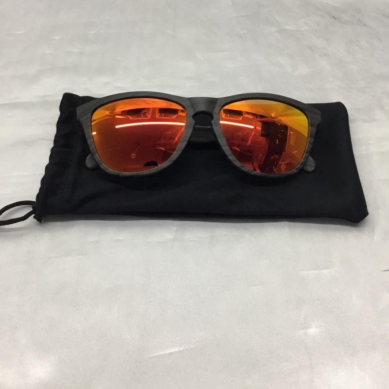 オークリー OAKLEY めがね・サングラス サングラス Frogskins ミラーレンズ ロゴ、文字 ダークグレー / ダークグレー / メンズ USED 古着 中古 10122353