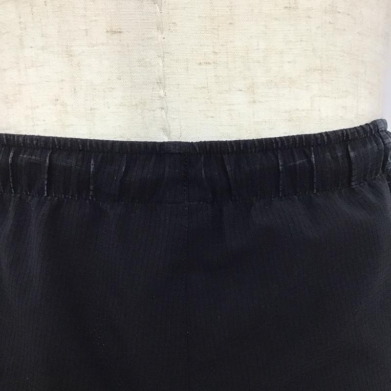 モンベル mont-bell パンツ ショートパンツ 1105527 トレールランニングショーツ ハーフパンツ ショートパンツ S ロゴ、文字 黒 / ブラック /  メンズ USED 古着 中古 10123766