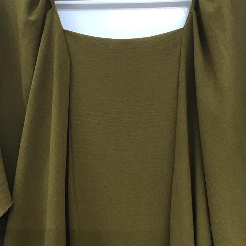 ザラ ZARA ワンピース ロングスカート 0264 456 505 ひざ下丈 ボリュームスリーブ タグ付きスクエアネック M 無地 カーキ / カーキ / レディース USED 古着 中古 10138648