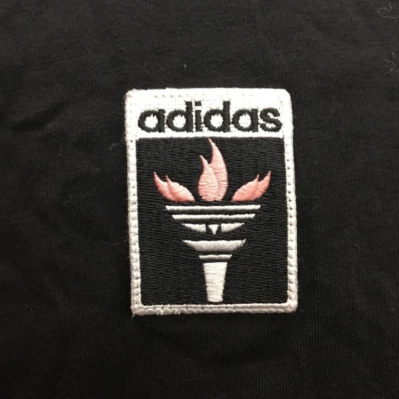 アディダス adidas Tシャツ 半袖 gk5906 Tシャツ 半袖カットソー クルーネックカットソー スポーツウェア ロゴ、文字 黒 / ブラック / メンズ USED 古着 中古 10106499