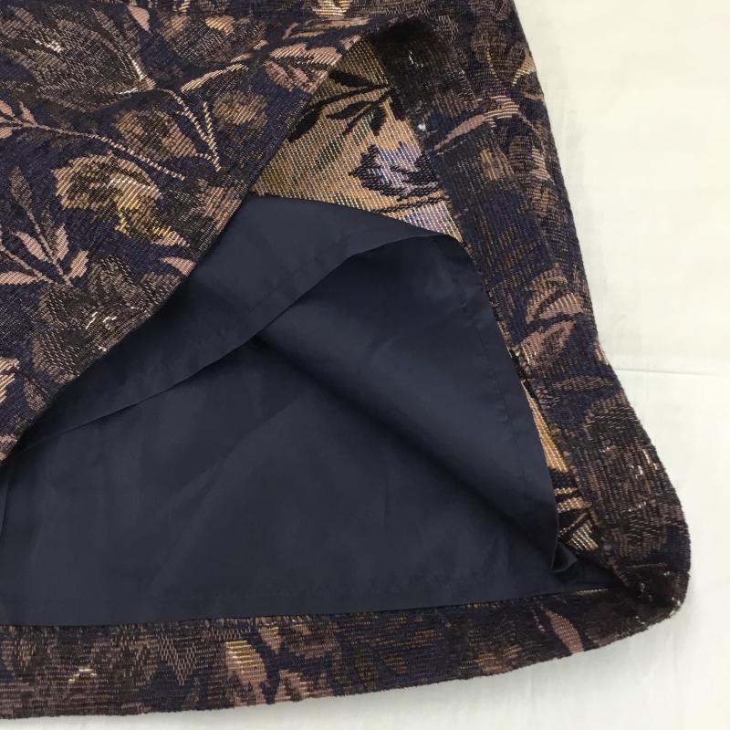 ナチュラルビューティーベーシック NATURAL BEAUTY BASIC スカート ミニスカート S 花柄 紺 / ネイビー / X 桃 / ピンク / レディース USED 古着 中古 10137714