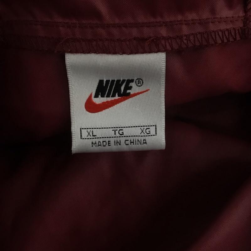 ナイキ NIKE パーカー 長袖 NME920220 KL4 ナイロンジャケット プルオーバー XL ワンポイント えんじ / ワインレッド / メンズ USED 古着 中古 10106847