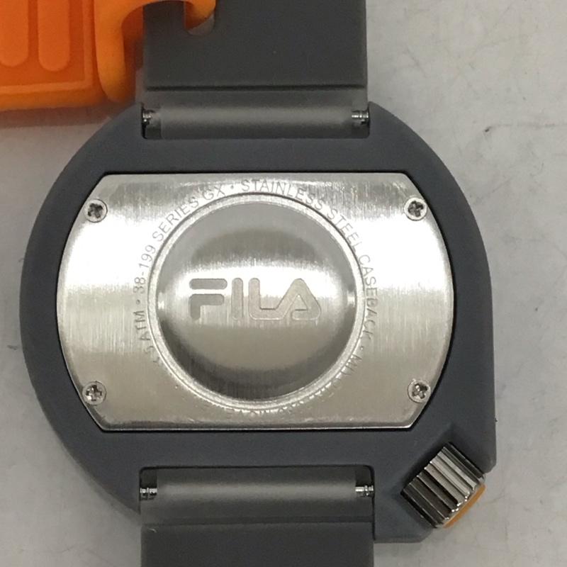 フィラ FILA 腕時計 アナログ(クォーツ式) 38-199 シリコンベルト 箱有 ロゴ、文字 灰 / グレー / レディース USED 古着 中古 10134458