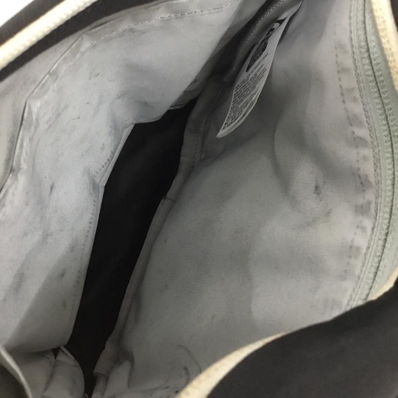 アークテリクス ARC TERYX ショルダーバッグ ショルダーバッグ 29557-13541 MANTIS 2 WAIST PACK ロゴ、文字 黒 / ブラック / メンズ USED 古着 中古 10136471