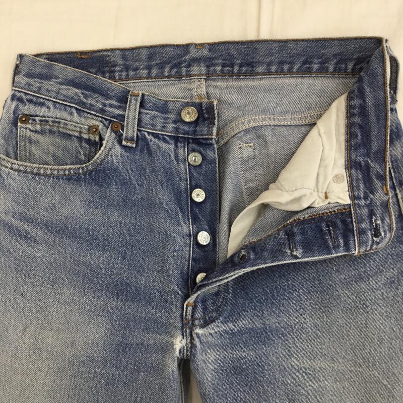 リーバイス Levi s パンツ デニム、ジーンズ ボタン裏558 30インチ 無地 青 / ブルー / メンズ USED 古着 中古 10134248