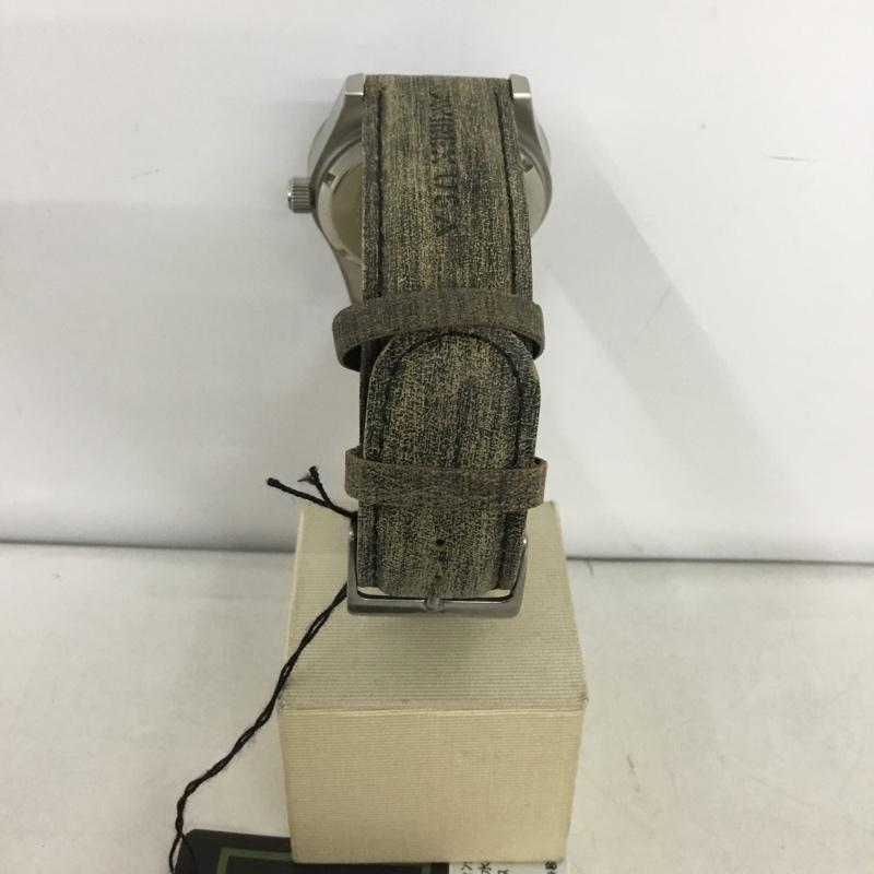 アヴィレックス AVIREX 腕時計 アナログ(クォーツ式) AX-010M カレンダー ロゴ、文字 灰 / グレー / メンズ USED 古着 中古 10135207