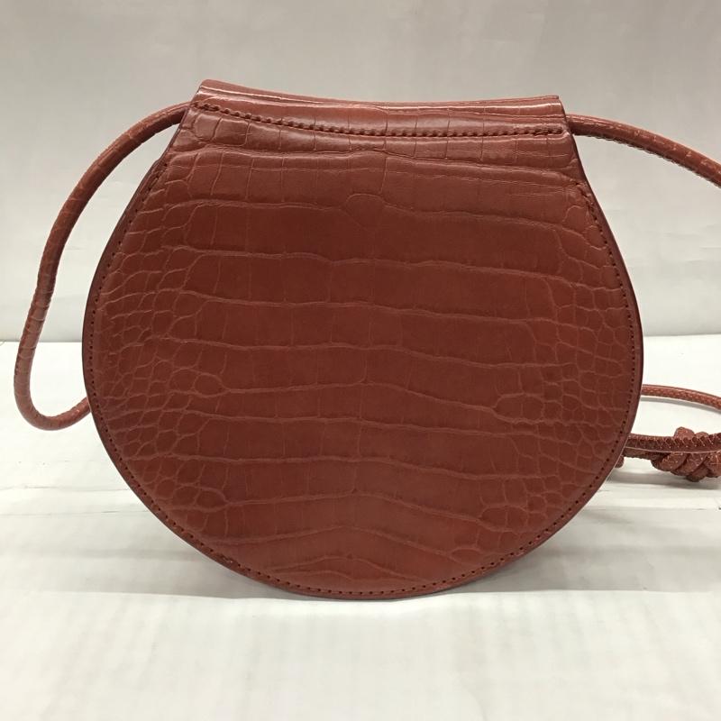 チャールズアンドキース charles&keith ショルダーバッグ ショルダーバッグ 80270295 セミサークル クロックエフェクトクロスボディーバッグ ロゴ、文字 茶 / ブラウン / レディース USED 古着 中古 10120213