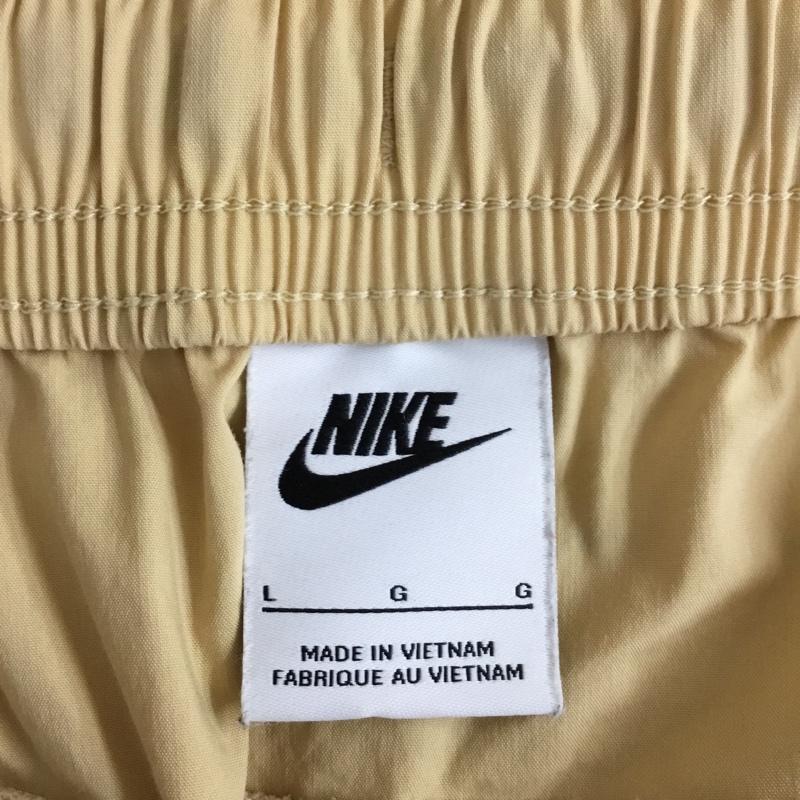ナイキ NIKE パンツ ショートパンツ DV0533-252 ハーフパンツ スポーツウェア L ワンポイント ベージュ / ベージュ / メンズ USED 古着 中古 10119853