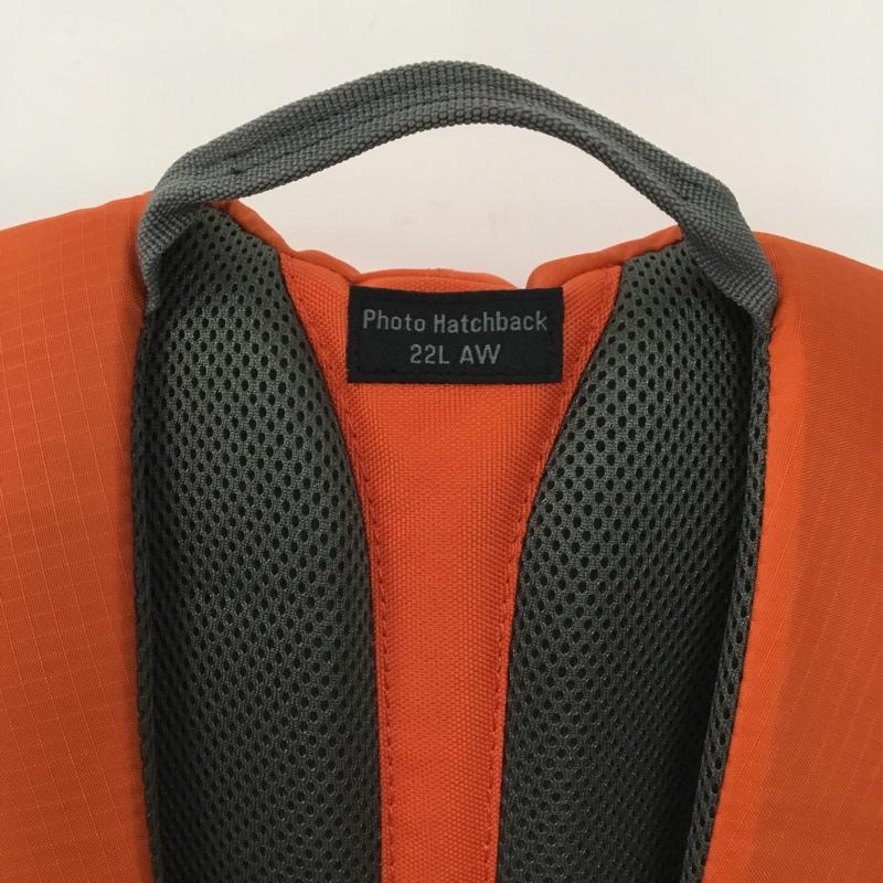 ロープロ Lowepro リュックサック、デイパック リュックサック、デイバッグ Photo Hatchback 22L カメラバッグ カメラリュック ロゴ、文字 橙 / オレンジ / メンズ USED 古着 中古 10128610