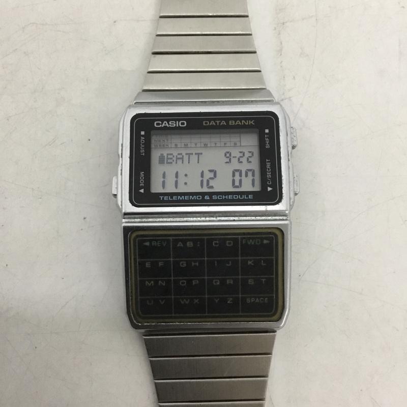 カシオ CASIO 腕時計 デジタル DBC-610 電卓付腕時計 ロゴ、文字 銀 / シルバー / メンズ USED 古着 中古 10138351