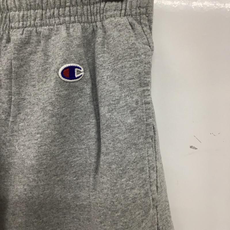 チャンピオン Champion パンツ ショートパンツ C3-X518 ショートパンツ ハーフパンツ M ロゴ、文字 灰 / グレー / メンズ USED 古着 中古 10135455
