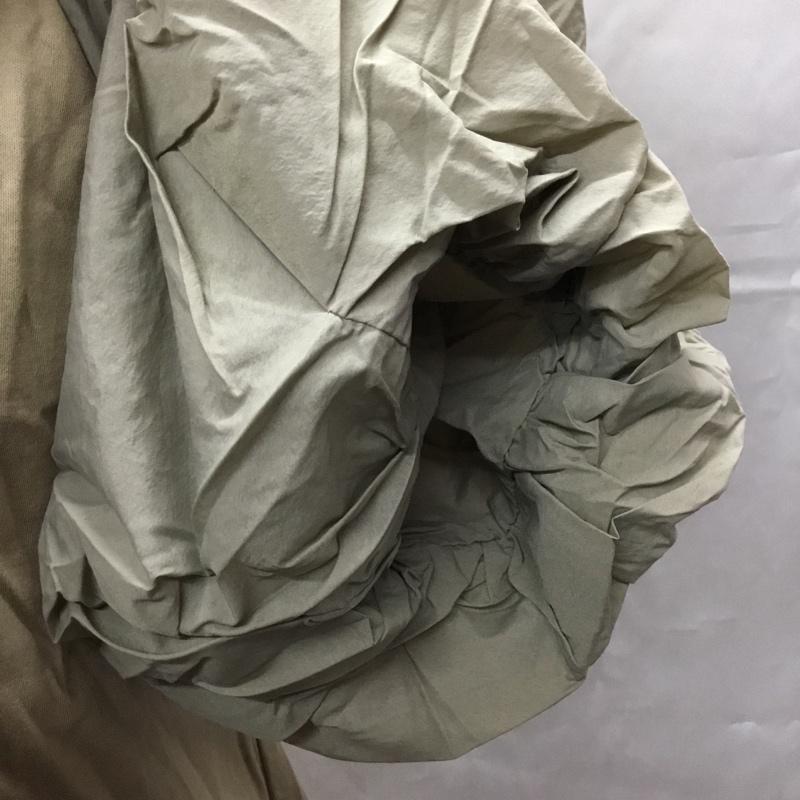 スライ SLY カットソー 半袖 030FSA80-3150 DOCKING PUFF SL TOPS パフスリーブ FREE 無地 灰 / グレー / X ベージュ / ベージュ /  レディース USED 古着 中古 10107447