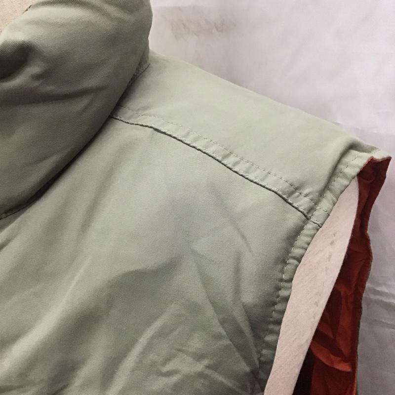 エルエルビーン L.L.Bean ベスト ベスト ジップアップベスト ダウンベスト ノースリーブカットソー S ロゴ、文字 カーキ / カーキ / メンズ USED 古着 中古 10110770