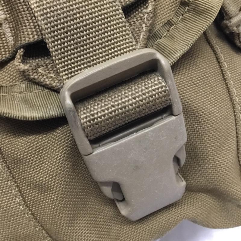 古着 USED バッグ バッグ ミリタリーバッグ ウエストポーチ ポーチ 無地 ベージュ / ベージュ / メンズ USED 古着 中古 10108908