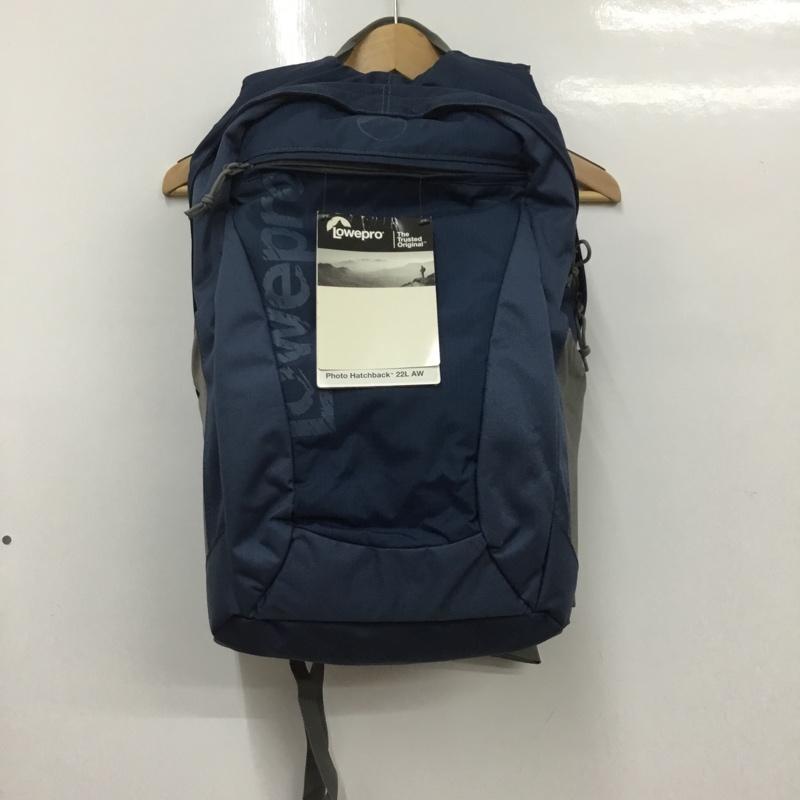 ロープロ Lowepro リュックサック、デイパック リュックサック、デイバッグ Photo Hatchback 22L カメラバッグ カメラリュック ロゴ、文字 紺 / ネイビー / メンズ USED 古着 中古 10135395