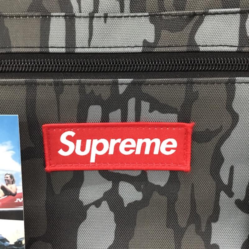 シュプリーム Supreme バッグ バッグ AO 24-Pack Cooler Bag Trebark camo AOCoolers 保冷バッグ クーラーバッグ タグ付き FREE ロゴ、文字 マルチカラー / マルチカラー / メンズ USED 古着 中古 10116047