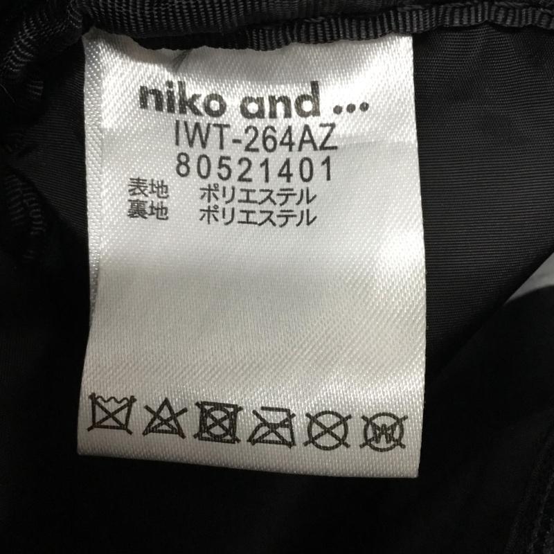 ニコアンド niko and... ショルダーバッグ ショルダーバッグ IWT-264AZ ミニスクエアバッグ ロゴ、文字 黒 / ブラック / レディース USED 古着 中古 10122287