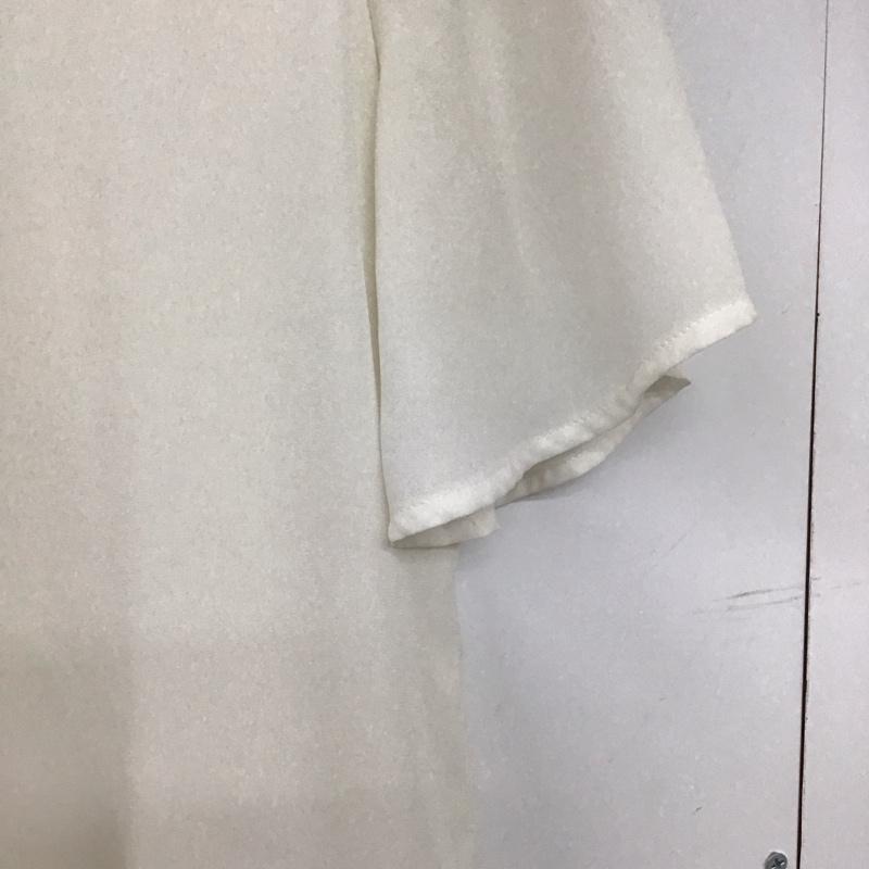 ナチュラルビューティーベーシック NATURAL BEAUTY BASIC カットソー 半袖 半袖カットソー プルオーバー フレアカットソー M 無地 白 / ホワイト / レディース USED 古着 中古 10132935