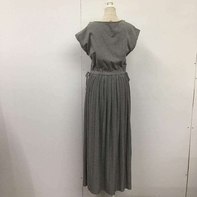 アクシーズファム axes femme ワンピース ロングスカート TS351X30 プリーツ フレンチスリーブ M 無地 灰 / グレー / レディース USED 古着 中古 10108589