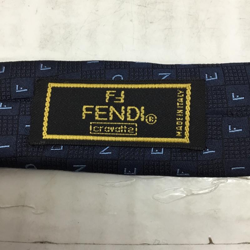 フェンディ FENDI ネクタイ ネクタイ シルク 総柄 紺 / ネイビー / メンズ USED 古着 中古 10119931