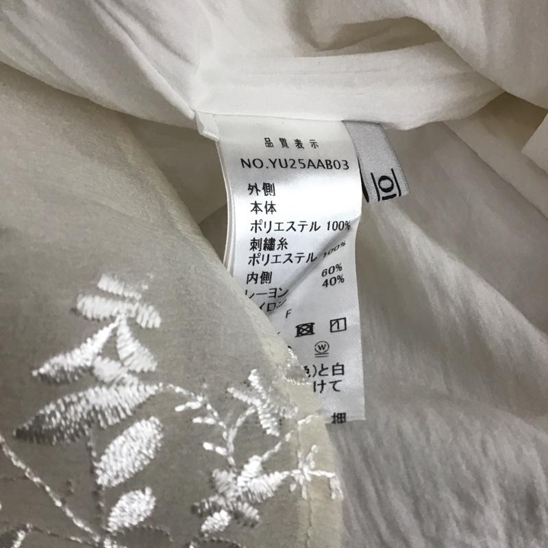 オルドット Olu. シャツ、ブラウス 半袖 yu25aab03 エンブロイダリーフラワーオフショルブラウス FREE 刺繍 オフホワイト / オフホワイト / レディース USED 古着 中古 10148632