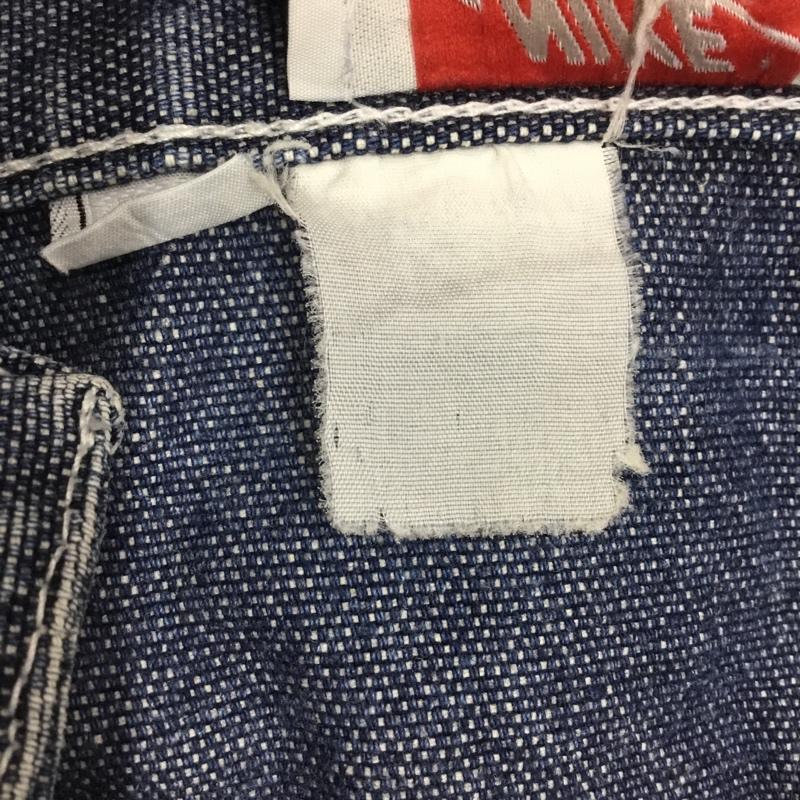 ナイキ NIKE パンツ ショートパンツ デニムショートパンツ ハーフパンツ カジュアルパンツ 32インチ ロゴ、文字 インディゴ / インディゴ / メンズ USED 古着 中古 10118648