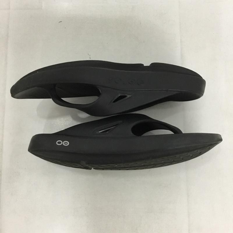 ウーフォス OOFOS サンダル サンダル リカバリーサンダル ビーチサンダル トングサンダル M8 EU41 ロゴ、文字 黒 / ブラック / メンズ USED 古着 中古 10138481