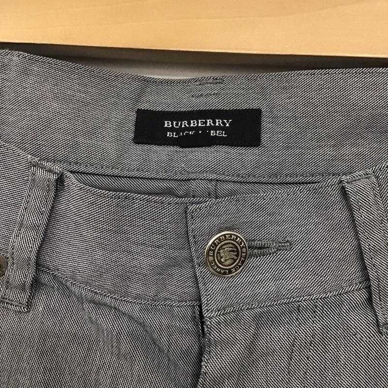 バーバリーブラックレーベル BURBERRY BLACK LABEL パンツ スラックス スラックス スリムパンツ カジュアルパンツ ストレッチパンツ 無地 灰 / グレー / メンズ USED 古着 中古 10135833