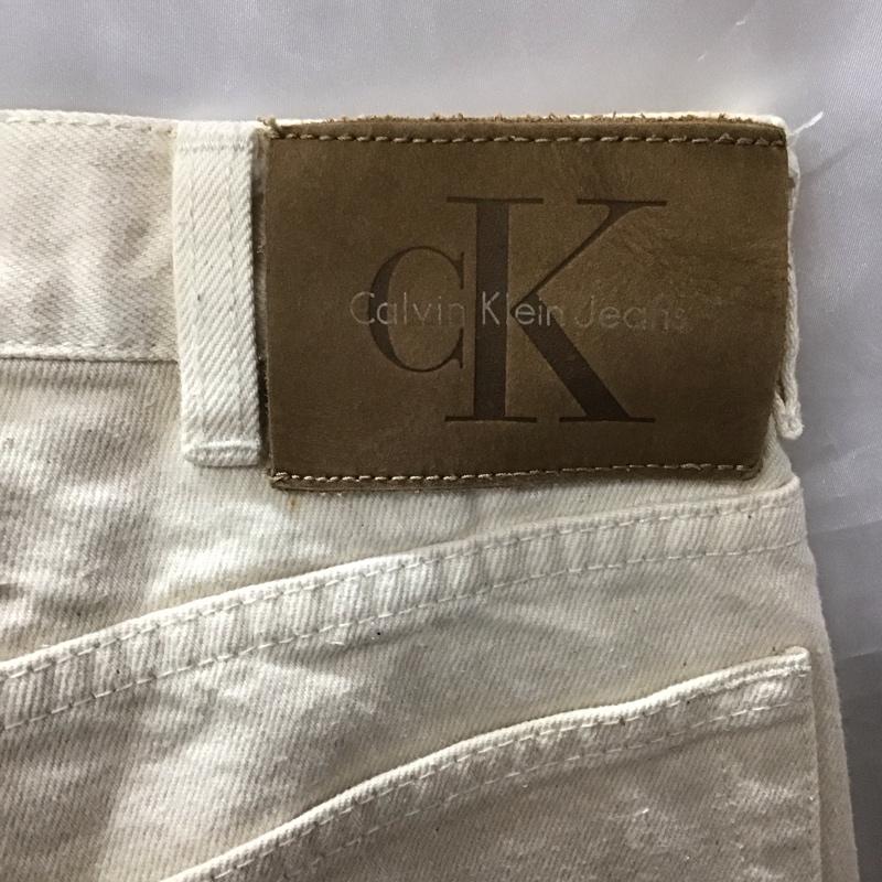 カルバン・クライン Calvin Klein パンツ デニム、ジーンズ 30 無地 アイボリー / アイボリー /  メンズ USED 古着 中古 10122594