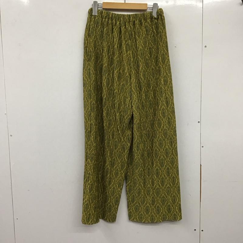 ニコアンド niko and... パンツ ワークパンツ、ペインターパンツ ワークパンツ ワイドパンツ カジュアルパンツ フレアパンツ M プリント マルチカラー / マルチカラー / レディース USED 古着 中古 10136789