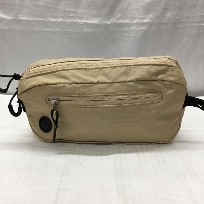 アシックス ASICS ウエストバッグ ウエストバッグ 3033A212 emmi WAISTPOUCH トレーニングバッグ ワンポイント ベージュ / ベージュ / X 黒 / ブラック / レディース USED 古着 中古 10120913
