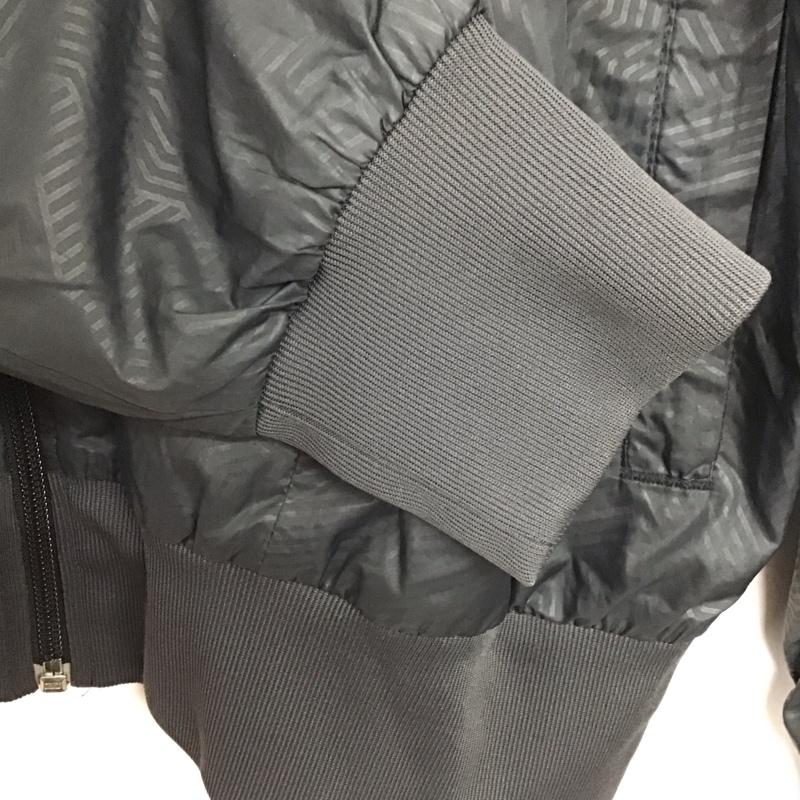 ナイキ NIKE ジャケット、上着 ジャンパー、ブルゾン ジップアップパーカージャケット アウター ナイロンジャケット M ロゴ、文字 黒 / ブラック / メンズ USED 古着 中古 10136827