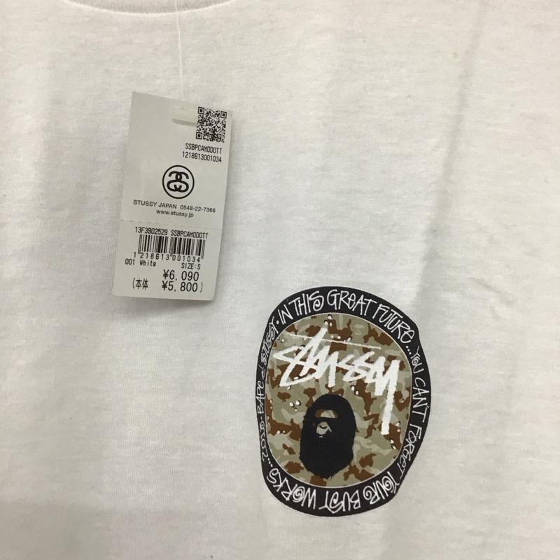 ステューシー STUSSY Tシャツ 半袖 半袖カットソー プリントTシャツ クルーネックカットソー a bathing ape S ロゴ、文字 白 / ホワイト / メンズ USED 古着 中古 10137811