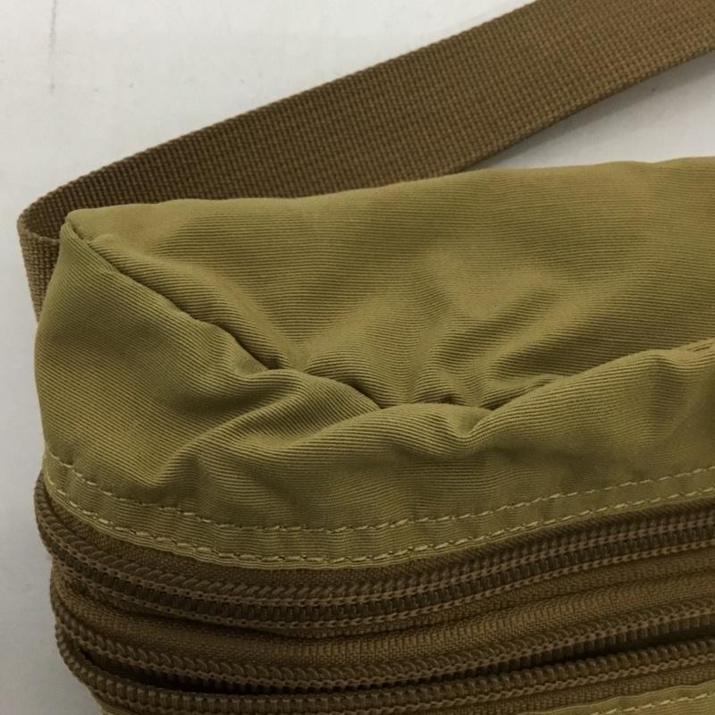 マウントレイニアデザイン Mt RAINIER DESIGN ショルダーバッグ ショルダーバッグ ウエストポーチ ロゴ、文字 ベージュ / ベージュ / メンズ USED 古着 中古 10128837