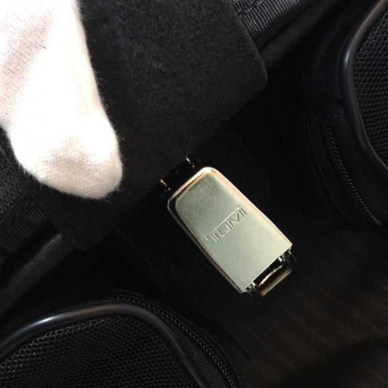 トゥミ TUMI ボストンバッグ ボストンバッグ 無地 黒 / ブラック / メンズ USED 古着 中古 10004197