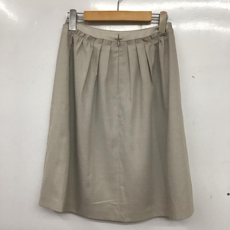 インディヴィ INDIVI スカート ひざ丈スカート プリーツ 38 無地 灰 / グレー / レディース USED 古着 中古 10138952