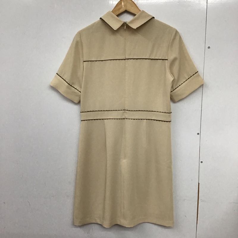 リリー ブラウン Lily Brown ワンピース ひざ丈スカート lwco211008 パイピングミニワンピ 半袖ワンピース 無地 ベージュ / ベージュ /  レディース USED 古着 中古 10133002