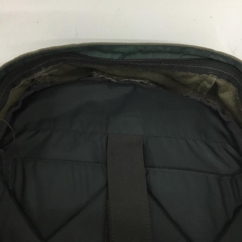 カリマー Karrimor リュックサック、デイパック リュックサック、デイバッグ KS-100e バックパック ロゴ、文字 カーキ / カーキ / メンズ USED 古着 中古 10137946