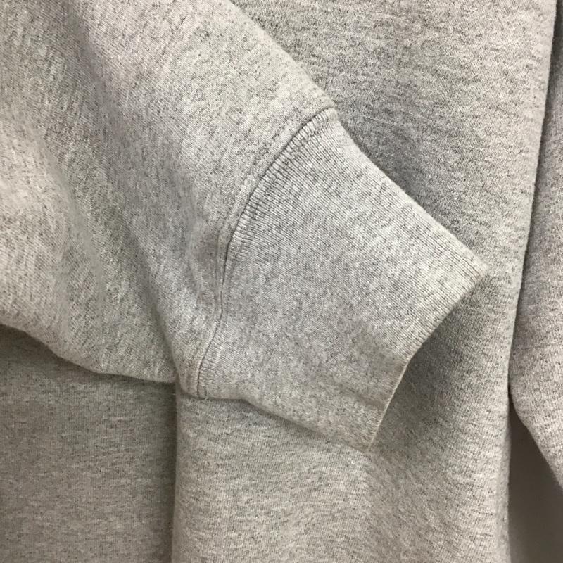 シュプリーム Supreme トレーナー 長袖 20SS CutoutboxLogoCrewneckBoxLogo 長袖トレーナー L ロゴ、文字 灰 / グレー / メンズ USED 古着 中古 10129579